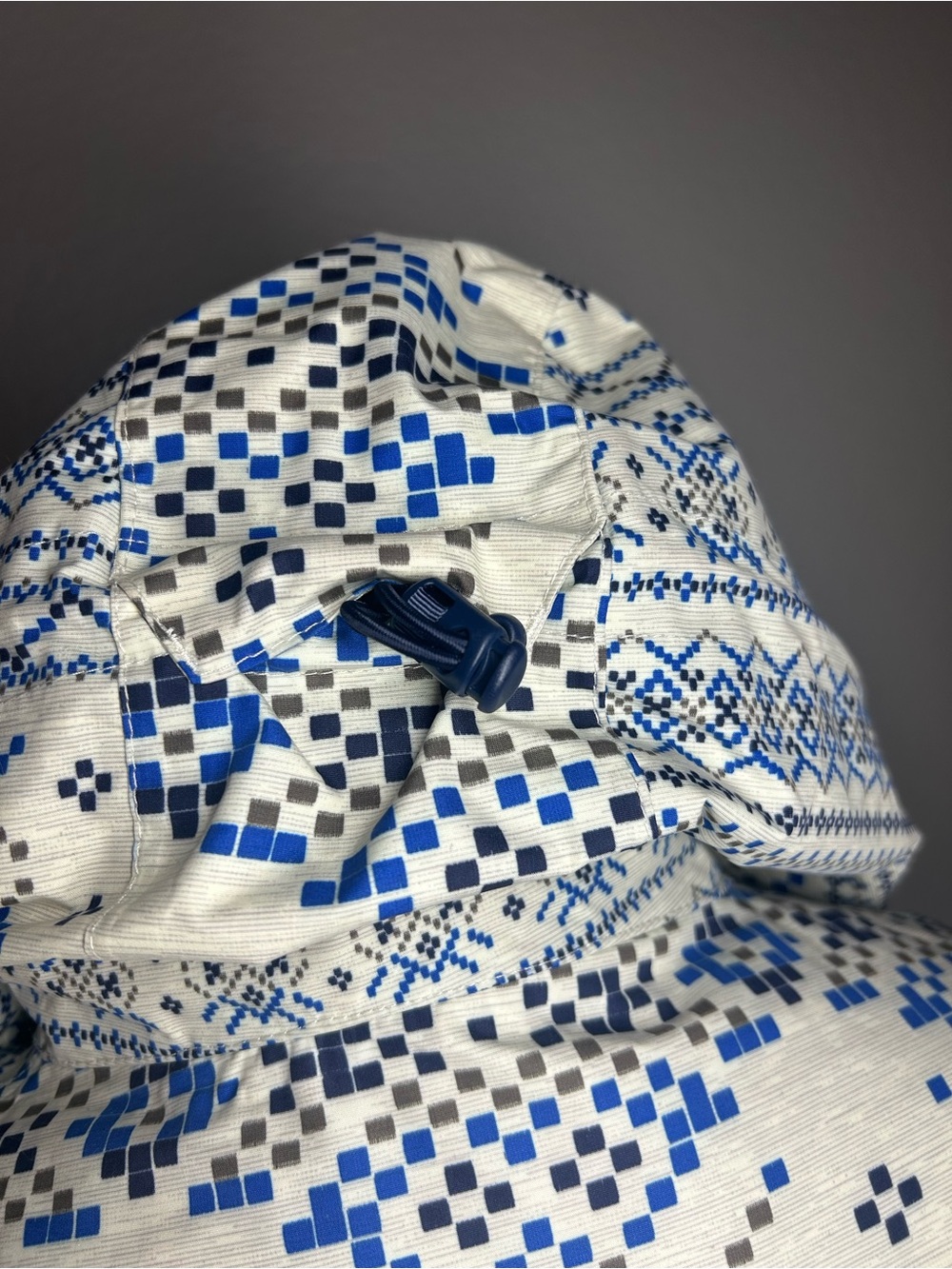 Burton Ginger DRYRIDE Snowboard Coat XL Pixelated Fair Isle Blue White Ski - Picture 8 of 16